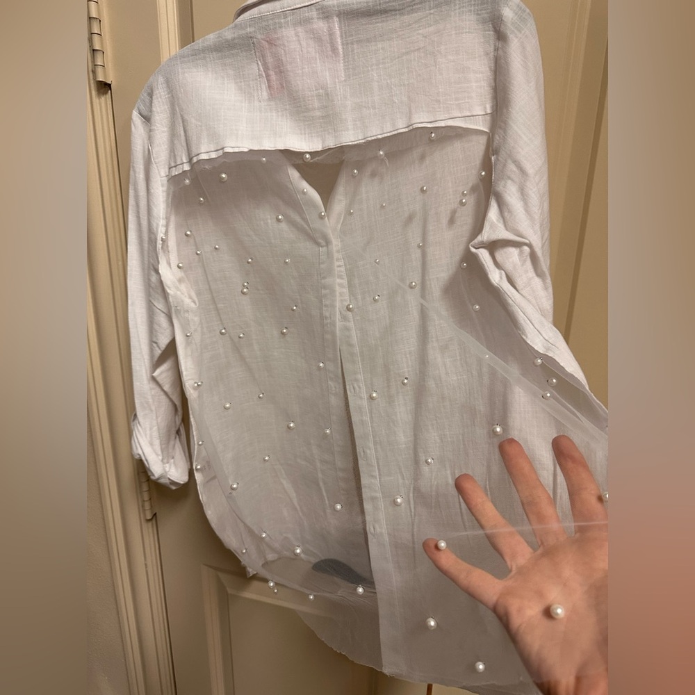 White linen boutique blouse see through back with pearl detail